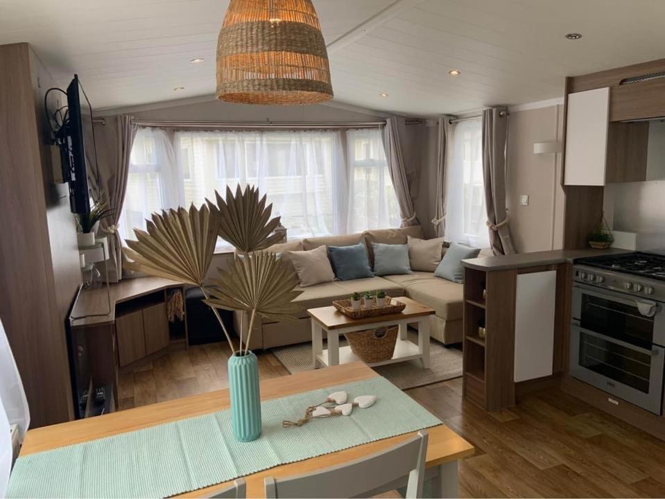 Cosy, Coastal Themed Holiday Home, Rockley Park, Poole, Dorset Exteriér fotografie